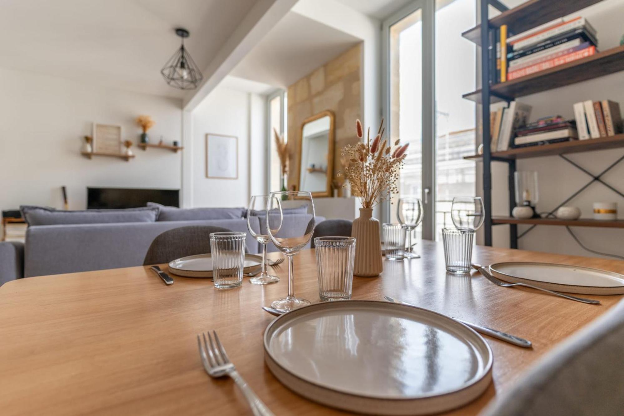 Charming Apartment In Bordeaux - Welkeys Exterior foto